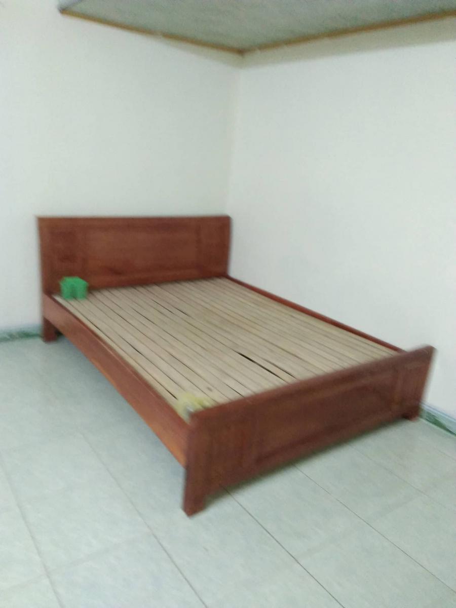 Giường Gỗ Xoan Ta (1m5*1m9)